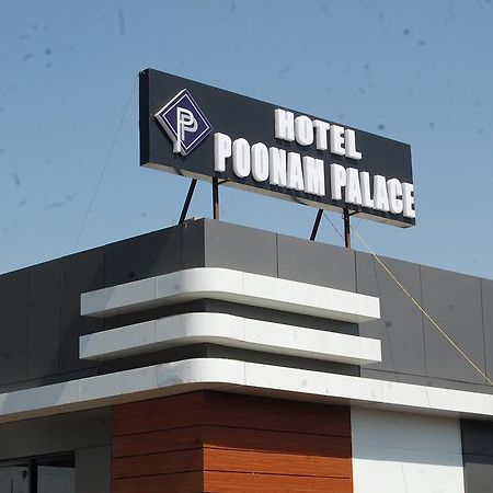 Hotel Poonam Palace Ujjain Dış mekan fotoğraf